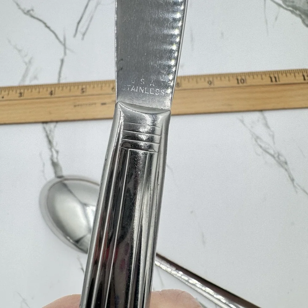Vintage Wallace Bros Stainless Flatware Set WAS32 USA 32pc w Serving Spoons